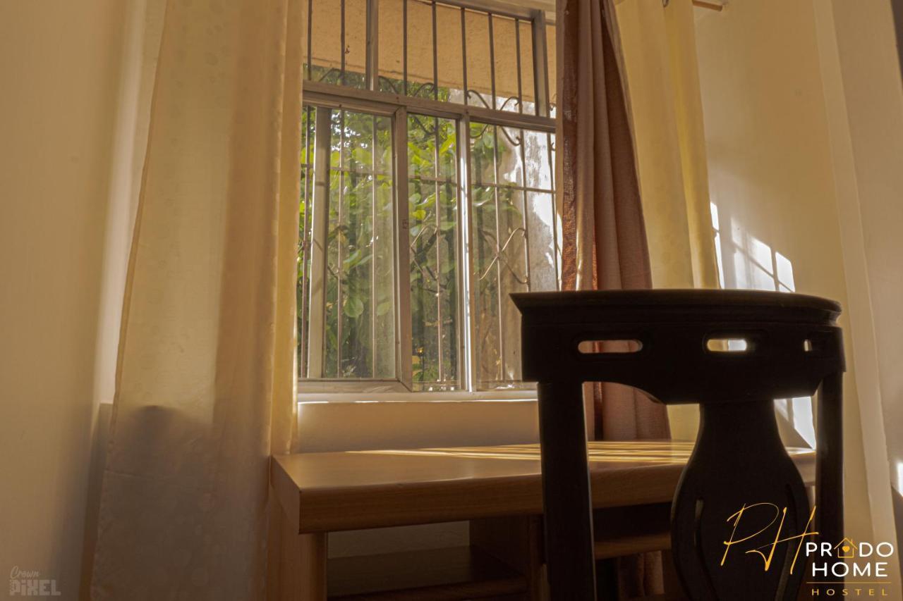 Prado Hostel *